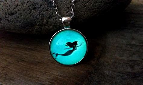 Maigc mermaid necklace